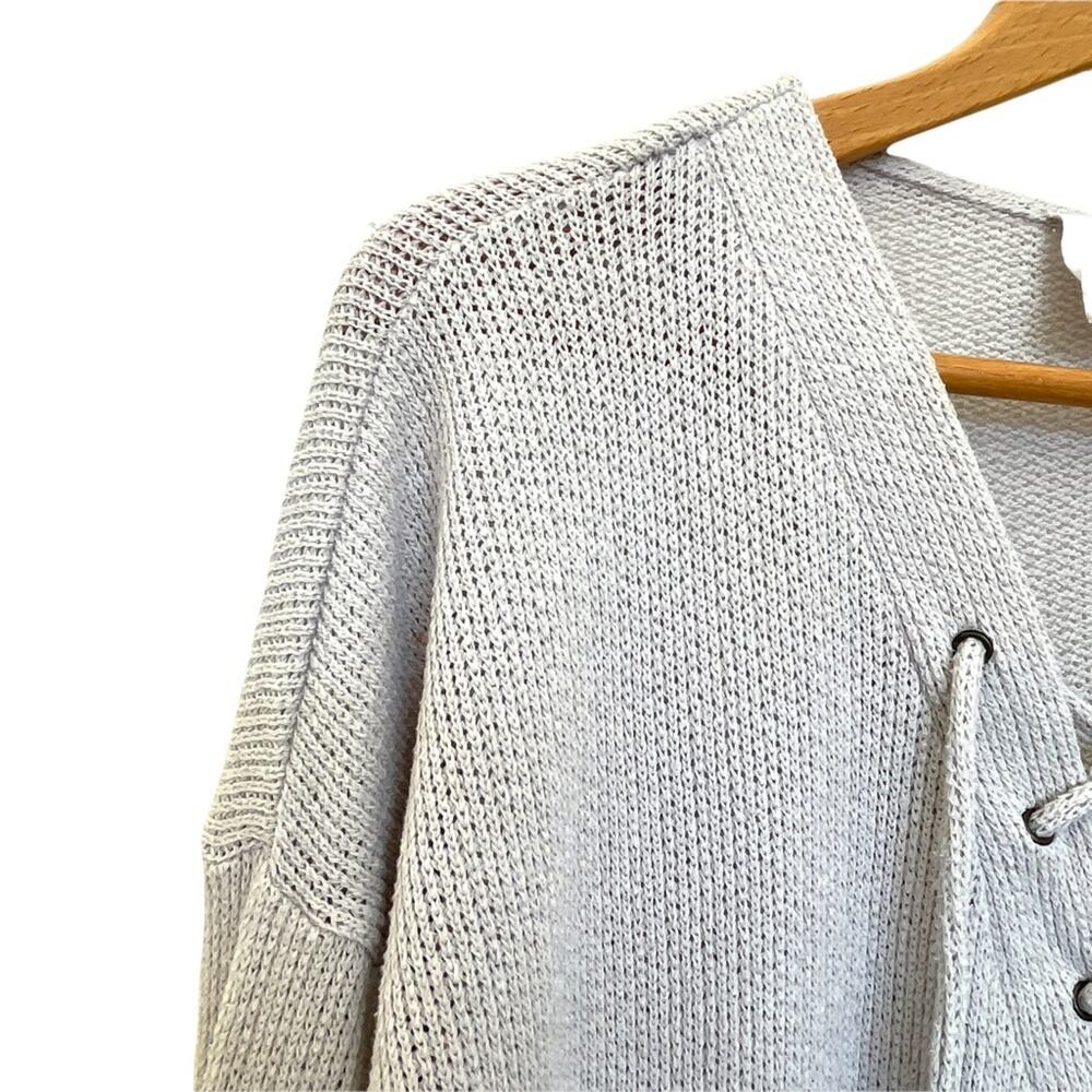 Sadie & Love Sweater Sz XL Women's Lace-up V Neck Long Sleeve Open Knit Gray - Picture 2 of 8